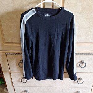 Hollister Men's Black Long Sleeve Tee with White Stripes